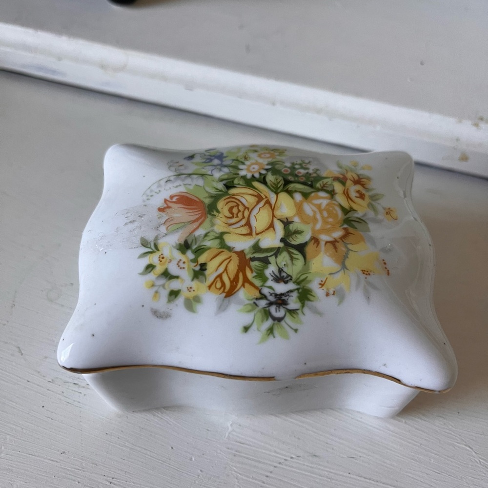 Floral Ceramic Trinket Box